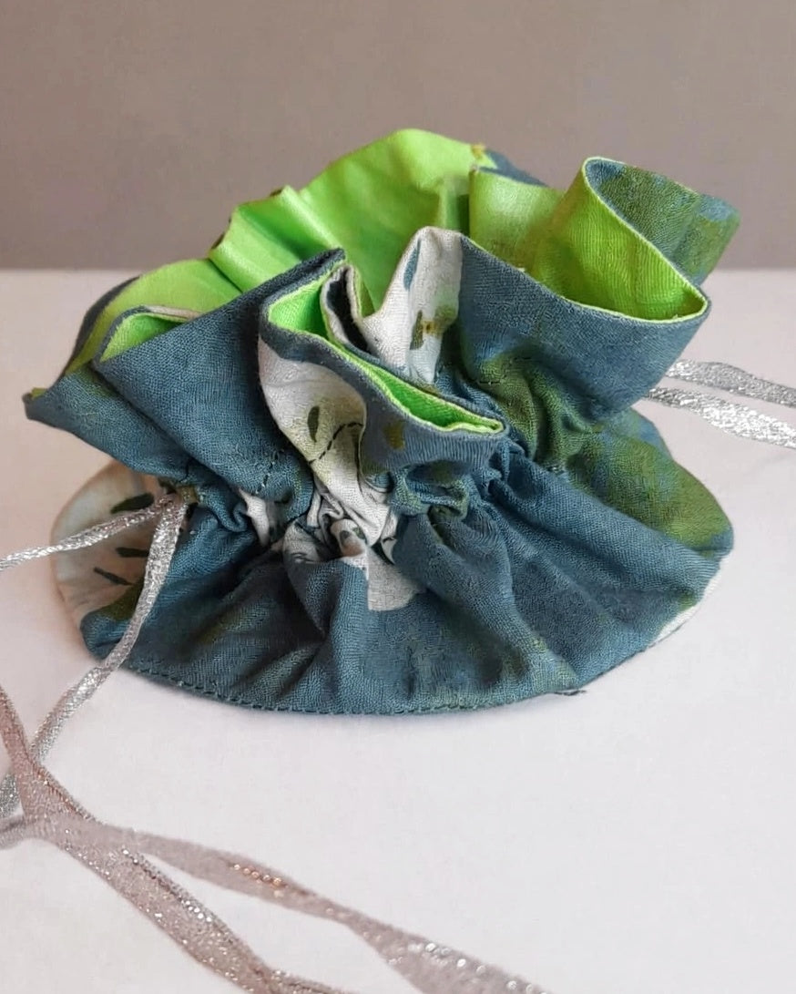 Batik Jewellery Bag (Drawstring Pouch) - 001