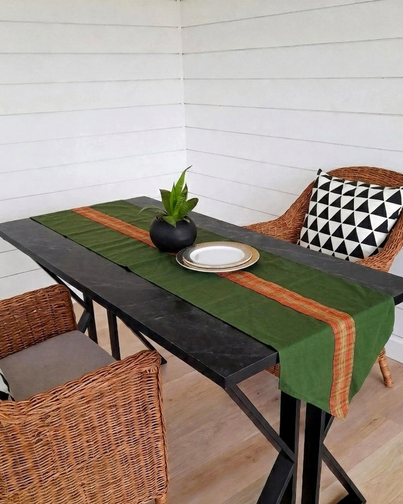 Table Runner - 002