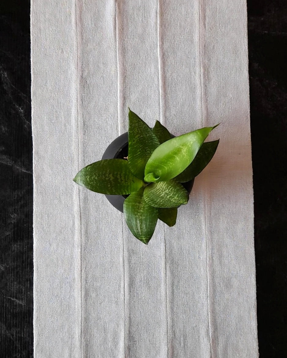 Table Runner - 009