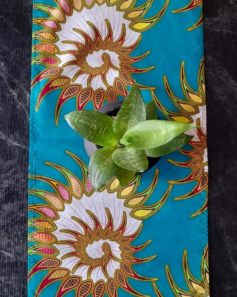 Table Runner - 008