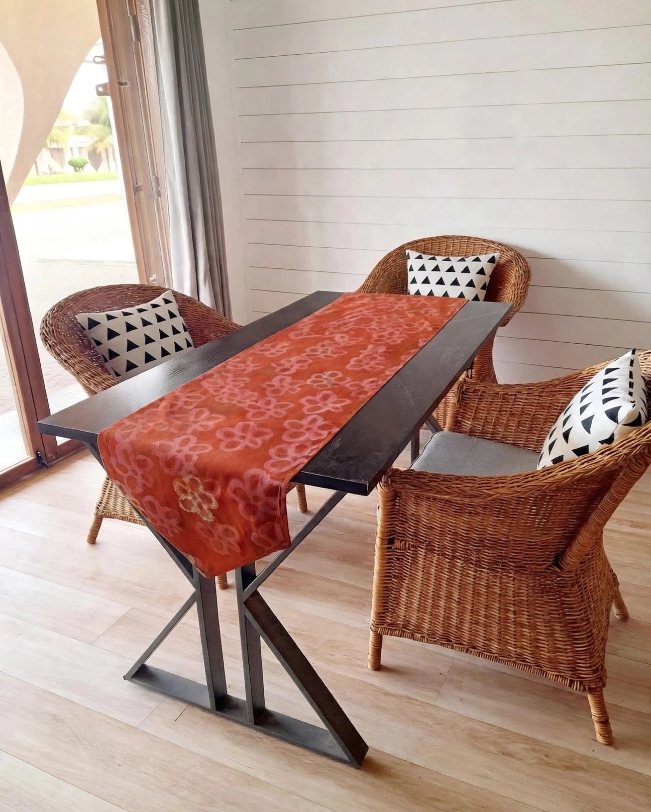 Batik Table Runner - 004